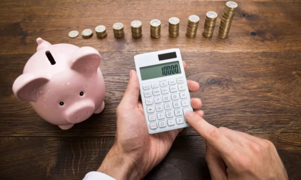 como-economizar-dinheiro-mesmo-ganhando-pouco
